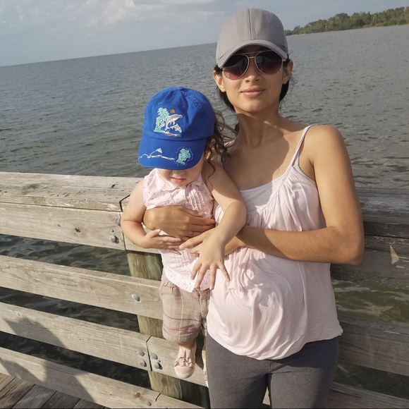 Top seller.. 5 star reviews... Fast shipper! - Picture 3 of 5